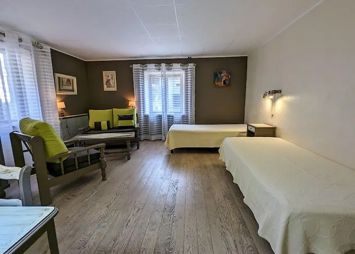 Chaleureux En Pleine Nature Avec Terrasse, Ideal Pour Randonnees Et Vetetistes, Proche De Gerardmer - Fr-1-589-125 *